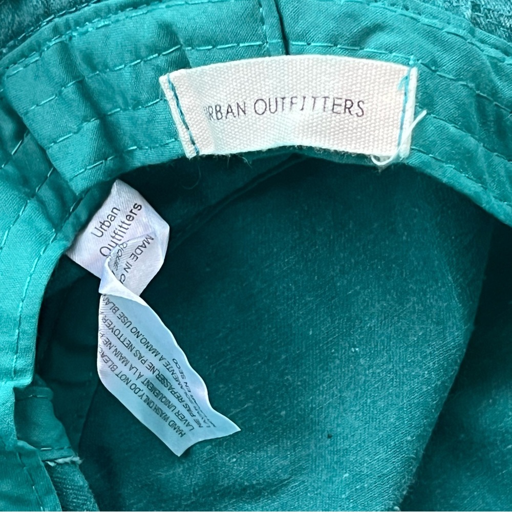 UO | Green Wash Denim Bucket Hat - Picture 5 of 5